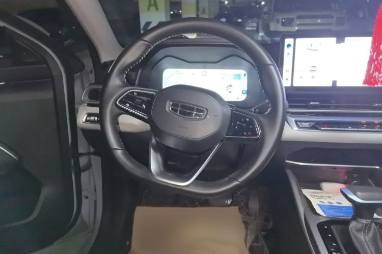 Used Geely Auto Emgrand 2023 4th Generation Champion Edition 1.5L CVT Flagship Model Steering Wheel