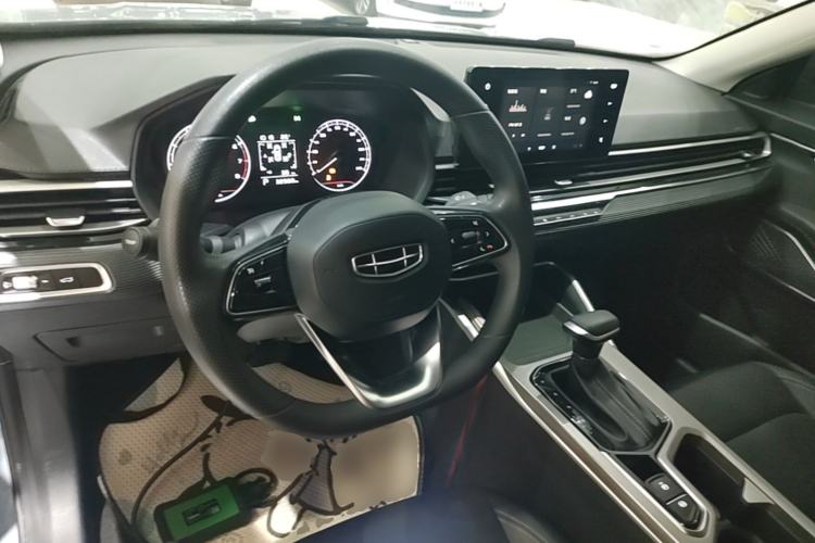 Used Geely Auto Emgrand 2023 4th Generation Champion Edition 1.5L CVT Luxury Model Steering Wheel