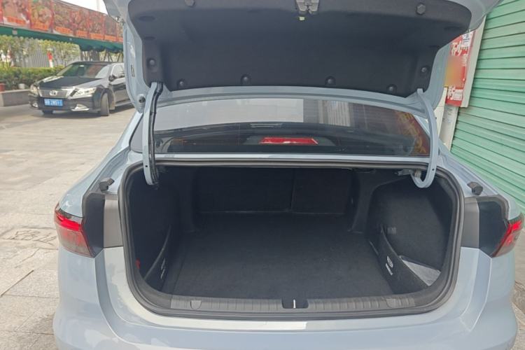 Used Geely Auto Emgrand 2023 4th Generation Champion Edition 1.5L CVT Prestige Model Trunk