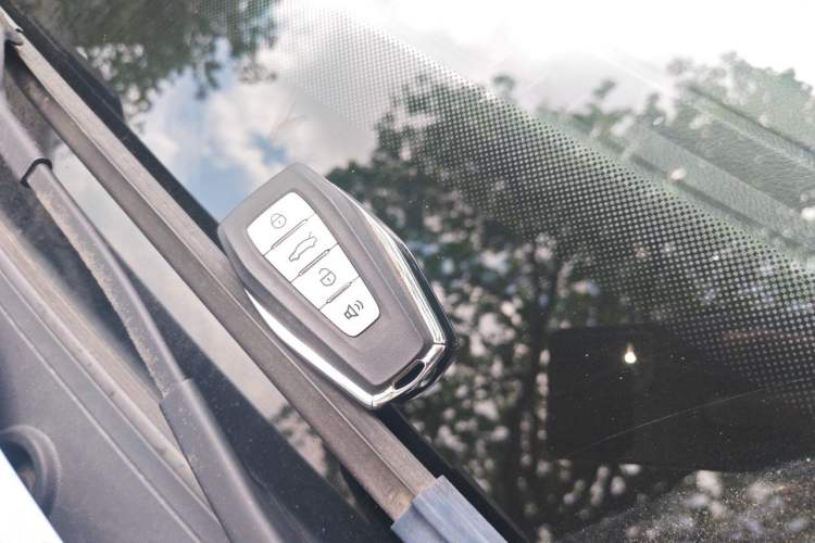 Used Geely Auto Emgrand 2023 4th Generation Champion Edition 1.5L CVT Prestige Model Vehicle Key
