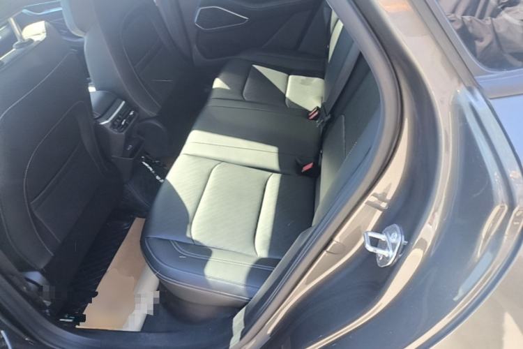 Used Geely Auto Emgrand 2023 4th Generation Champion Edition 1.5L CVT Luxury Model Left Rear Seat