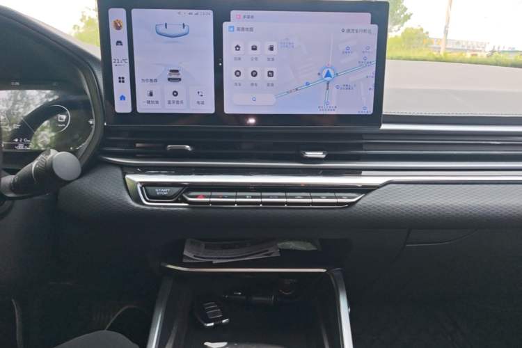 Used Geely Auto Emgrand 2023 4th Generation Champion Edition 1.5L CVT Prestige Model Audio And AC Panel