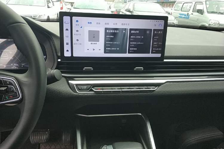 Used Geely Auto Emgrand 2023 4th Generation Champion Edition 1.5L CVT Luxury Model Audio And AC Panel