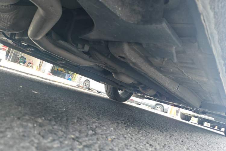 Used Geely Auto Emgrand 2023 4th Generation Champion Edition 1.5L CVT Prestige Model Chassis Rear Right