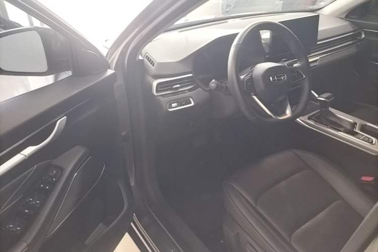 Used Geely Auto Emgrand 2023 4th Generation Champion Edition 1.5L CVT Prestige Model Driver Seat
