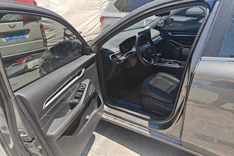 Used Geely Auto Emgrand 2023 4th Generation Champion Edition 1.5L CVT Prestige Model Driver Seat