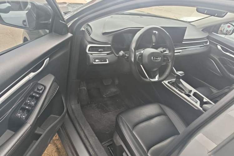Used Geely Auto Emgrand 2023 4th Generation Champion Edition 1.5L CVT Luxury Model Driver Seat