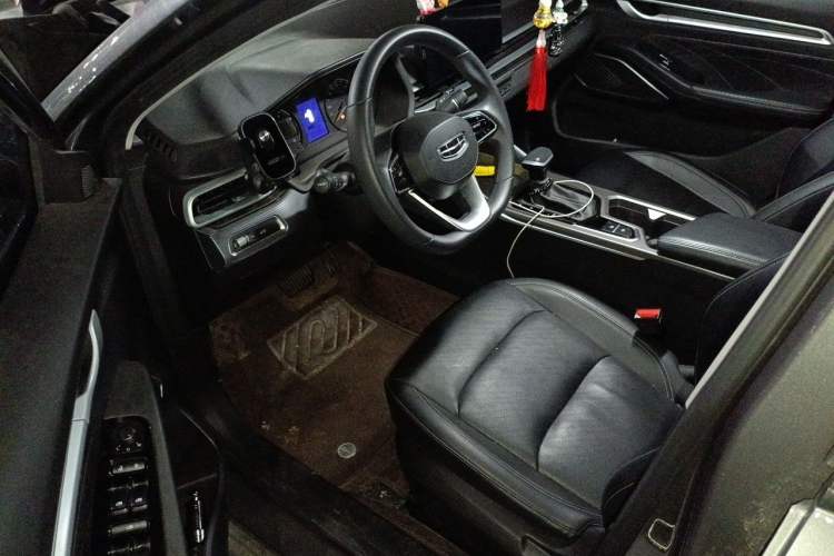 Used Geely Auto Emgrand 2023 4th Generation Champion Edition 1.5L CVT Luxury Model Driver Seat