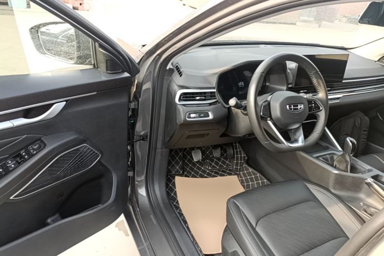 Used Geely Auto Emgrand 2023 4th Generation Champion Edition 1.5L Manual Luxury Model Driver Seat