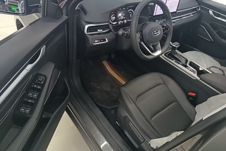 Used Geely Auto Emgrand 2023 4th Generation Champion Edition 1.5L CVT Luxury Model Driver Seat
