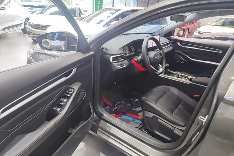 Used Geely Auto Emgrand 2023 4th Generation Champion Edition 1.5L CVT Prestige Model Driver Seat
