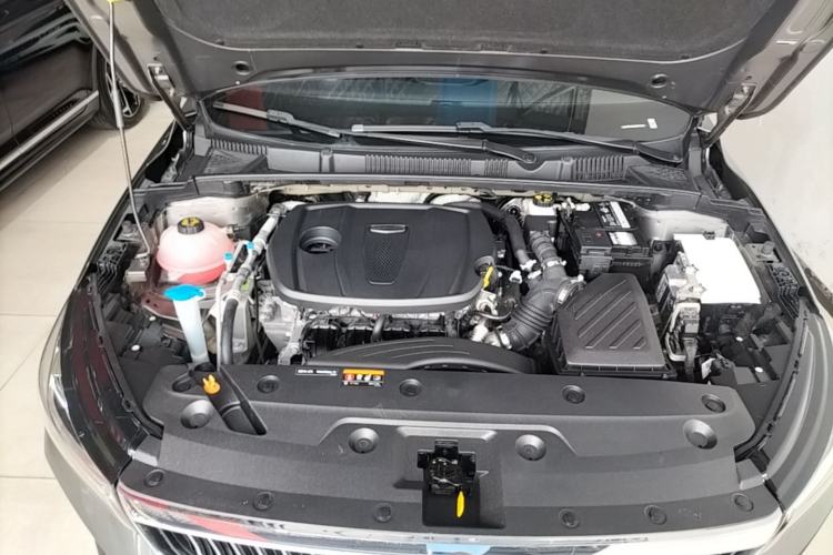 Used Geely Auto Emgrand 2023 4th Generation Champion Edition 1.5L CVT Prestige Model Engine Bay