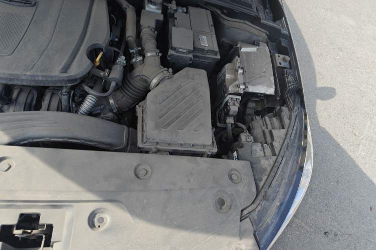 Used Geely Auto Emgrand 2023 4th Generation Champion Edition 1.5L Manual Luxury Model Engine Bay Left