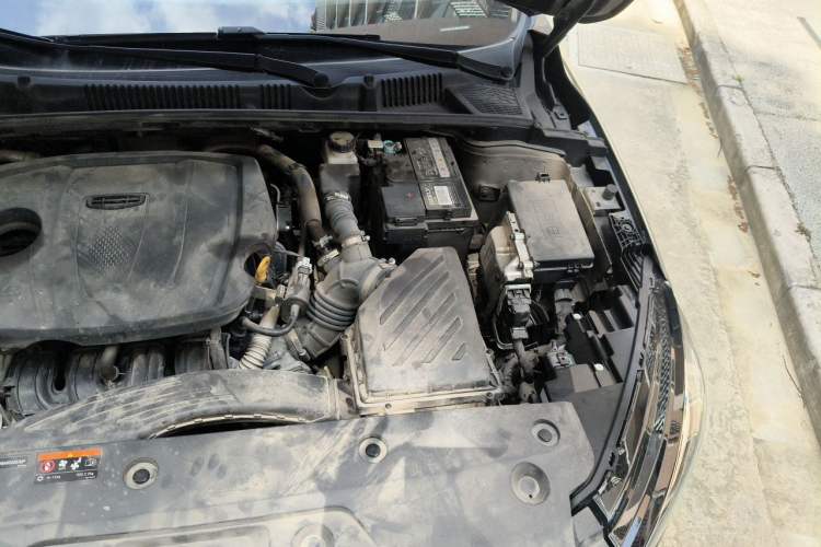 Used Geely Auto Emgrand 2023 4th Generation Champion Edition 1.5L CVT Luxury Model Engine Bay Left