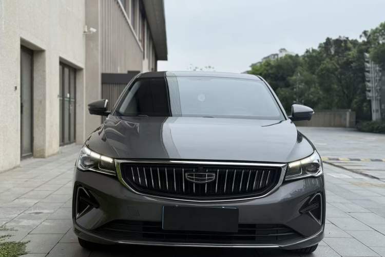 Used Geely Auto Emgrand 2023 4th Generation Champion Edition 1.5L CVT Prestige Model Exterior 1
