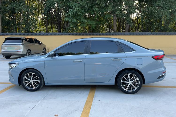 Used Geely Auto Emgrand 2023 4th Generation Champion Edition 1.5L CVT Flagship Model Exterior 1