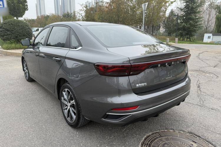 Used Geely Auto Emgrand 2023 4th Generation Champion Edition 1.5L CVT Prestige Model Exterior 3