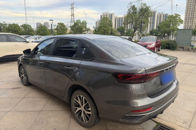 Used Geely Auto Emgrand 2023 4th Generation Champion Edition 1.5L CVT Luxury Model Exterior 3