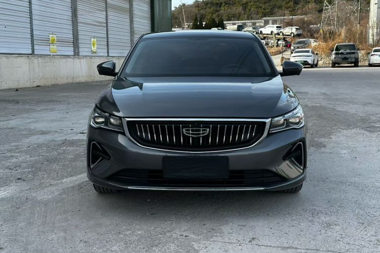 Used Geely Auto Emgrand 2023 4th Generation Champion Edition 1.5L CVT Prestige Model Exterior 5