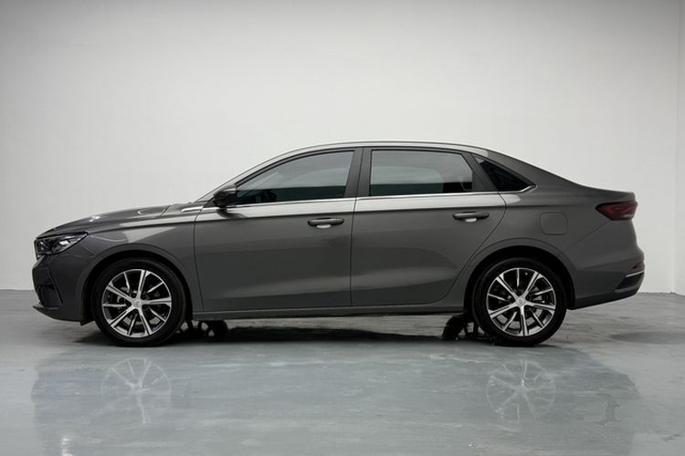 Used Geely Auto Emgrand 2023 4th Generation Champion Edition 1.5L CVT Prestige Model Exterior 8