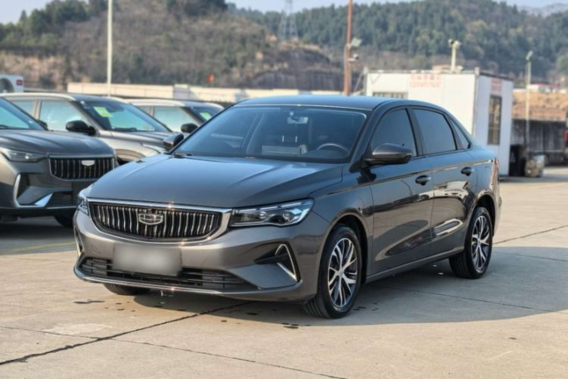 Used Geely Auto Emgrand 2023 4th Generation Champion Edition 1.5L CVT Luxury Model Front Left 45 Deg