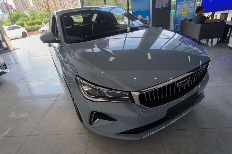 Used Geely Auto Emgrand 2023 4th Generation Champion Edition 1.5L CVT Prestige Model Front Right 45 Deg