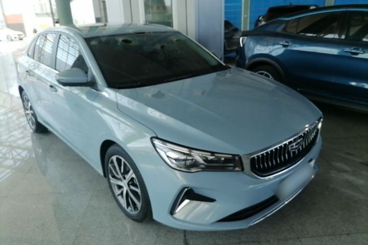 Used Geely Auto Emgrand 2023 4th Generation Champion Edition 1.5L CVT Prestige Model Front Right 45 Deg