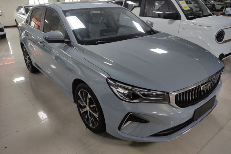 Used Geely Auto Emgrand 2023 4th Generation Champion Edition 1.5L CVT Flagship Model Front Right 45 Deg