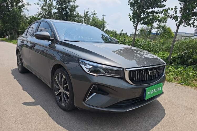 Used Geely Auto Emgrand 2023 4th Generation Champion Edition 1.5L CVT Prestige Model Front Right 45 Deg