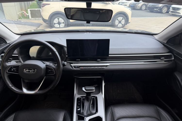 Used Geely Auto Emgrand 2023 4th Generation Champion Edition 1.5L CVT Luxury Model Gear Lever