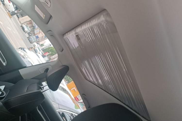 Used Geely Auto Emgrand 2023 4th Generation Champion Edition 1.5L CVT Luxury Model Headliner