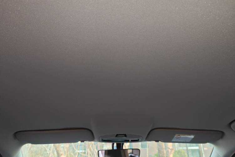 Used Geely Auto Emgrand 2023 4th Generation Champion Edition 1.5L CVT Luxury Model Headliner
