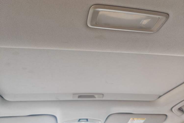 Used Geely Auto Emgrand 2023 4th Generation Champion Edition 1.5L CVT Prestige Model Headliner