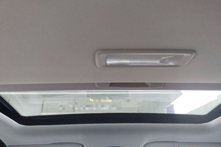 Used Geely Auto Emgrand 2023 4th Generation Champion Edition 1.5L CVT Prestige Model Headliner