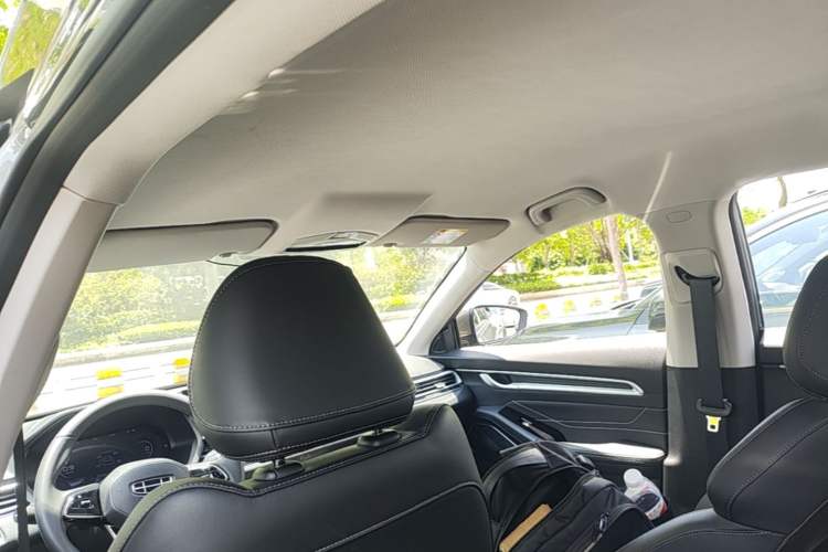 Used Geely Auto Emgrand 2023 4th Generation Champion Edition 1.5L CVT Luxury Model Headliner