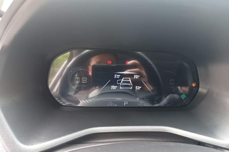 Used Geely Auto Emgrand 2023 4th Generation Champion Edition 1.5L CVT Luxury Model Instrument Cluster