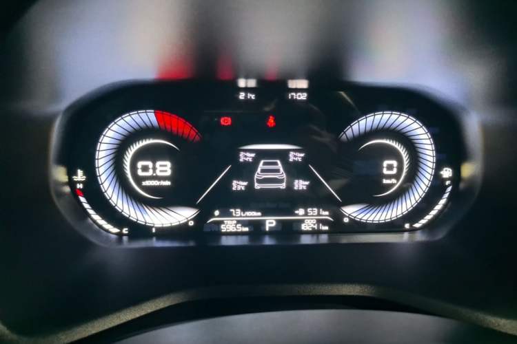 Used Geely Auto Emgrand 2023 4th Generation Champion Edition 1.5L CVT Luxury Model Instrument Cluster