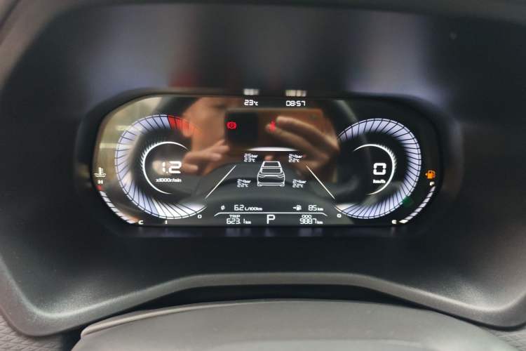 Used Geely Auto Emgrand 2023 4th Generation Champion Edition 1.5L CVT Prestige Model Instrument Cluster