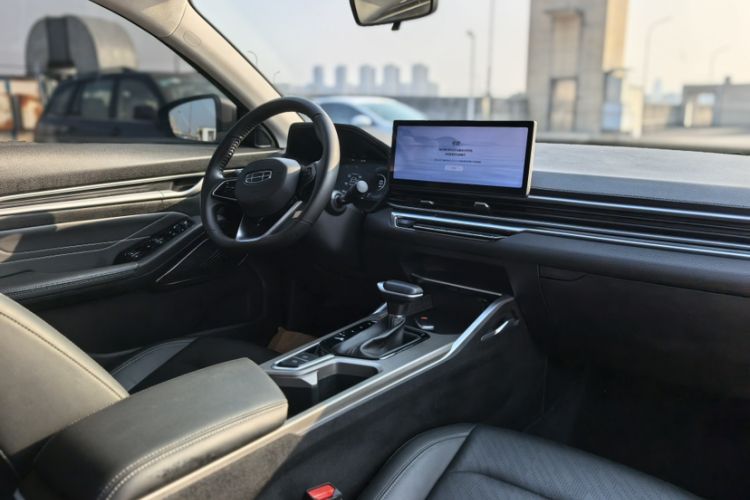 Used Geely Auto Emgrand 2023 4th Generation Champion Edition 1.5L CVT Luxury Model Interior 1