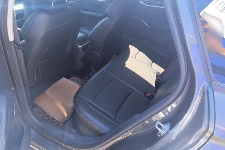 Used Geely Auto Emgrand 2023 4th Generation Champion Edition 1.5L CVT Luxury Model Interior 1