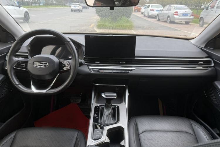 Used Geely Auto Emgrand 2023 4th Generation Champion Edition 1.5L CVT Prestige Model Interior 1