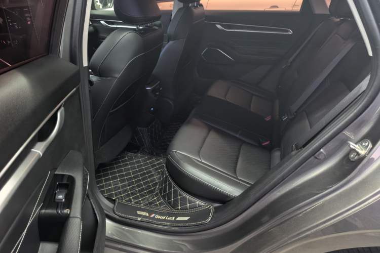 Used Geely Auto Emgrand 2023 4th Generation Champion Edition 1.5L CVT Prestige Model Interior 2