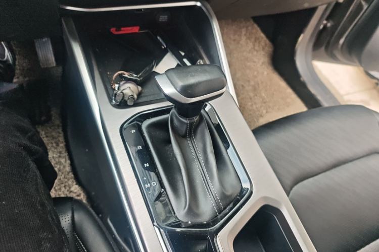 Used Geely Auto Emgrand 2023 4th Generation Champion Edition 1.5L CVT Prestige Model Interior 2