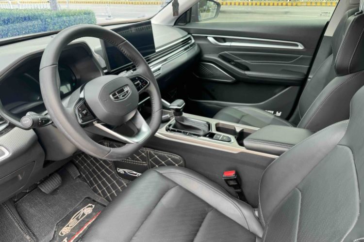 Used Geely Auto Emgrand 2023 4th Generation Champion Edition 1.5L CVT Luxury Model Interior 4