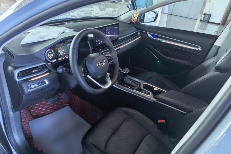 Used Geely Auto Emgrand 2023 4th Generation Champion Edition 1.5L CVT Prestige Model Interior 4