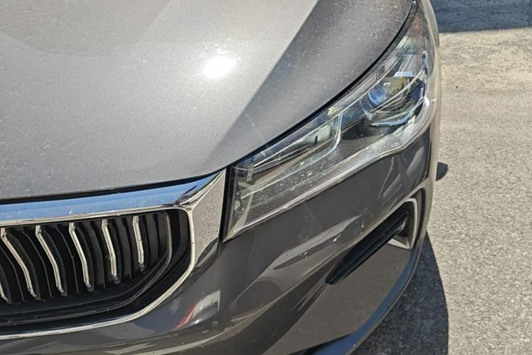Used Geely Auto Emgrand 2023 4th Generation Champion Edition 1.5L CVT Prestige Model Left Front Headlight