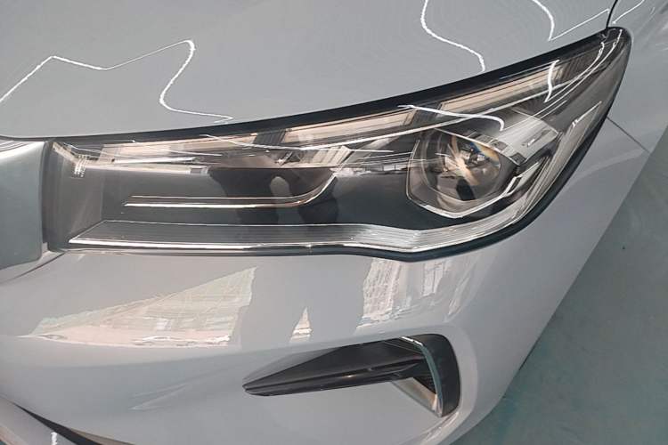 Used Geely Auto Emgrand 2023 4th Generation Champion Edition 1.5L CVT Flagship Model Left Front Headlight