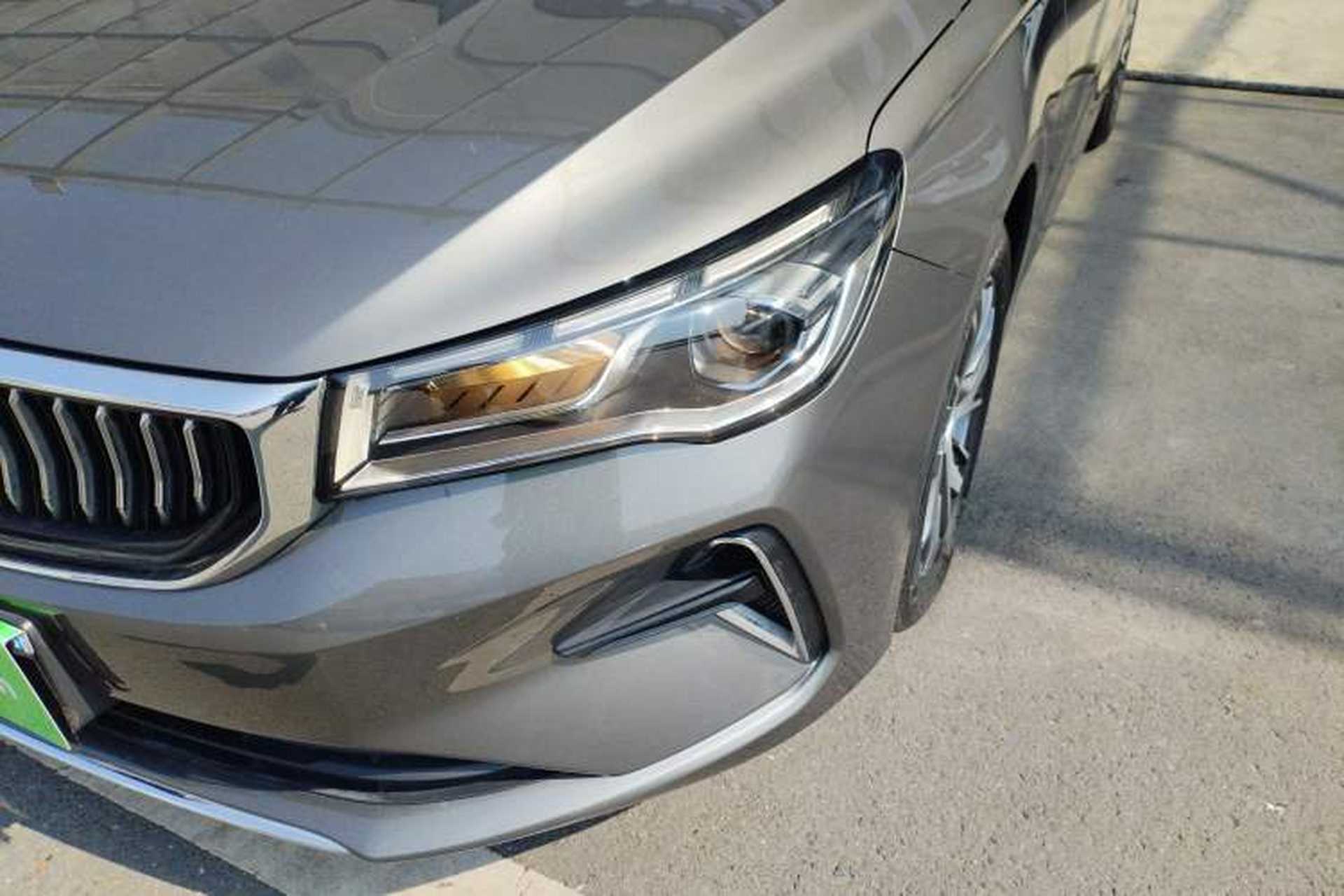 Used Geely Auto Emgrand 2023 4th Generation Champion Edition 1.5L CVT Luxury Model Left Front Headlight