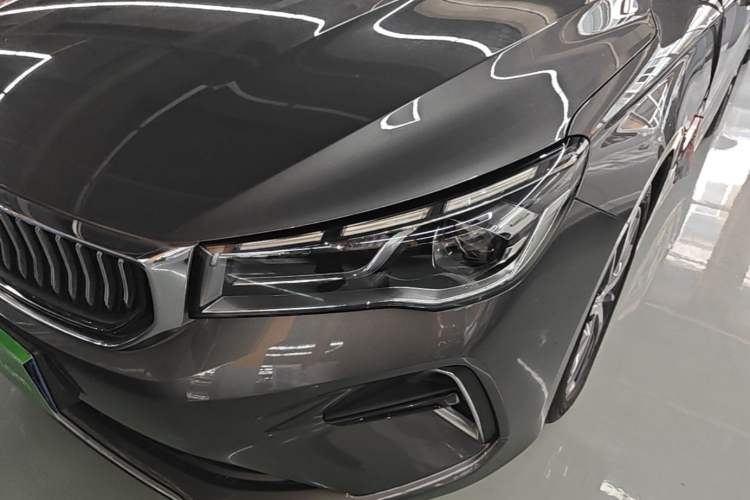 Used Geely Auto Emgrand 2023 4th Generation Champion Edition 1.5L CVT Prestige Model Left Front Headlight