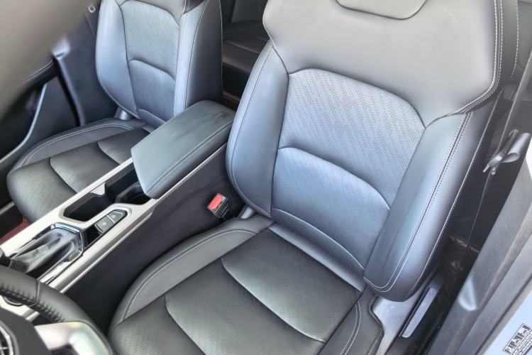 Used Geely Auto Emgrand 2023 4th Generation Champion Edition 1.5L CVT Prestige Model Left Front Seat